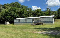 149 Cochran Hollow Road, Tazewell, VA 24651
