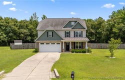 805 Pittsford Place, Hope Mills, NC 28348