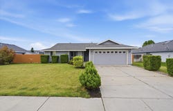8504 Studebaker Dr, Pasco, WA 99301