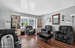 210 Starr Avenue, Schenectady, NY 12304