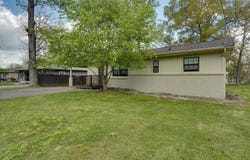 367 Fernwood Drive, Rossville, GA 30741