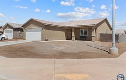 511 Quail Ct, Imperial, CA 92251
