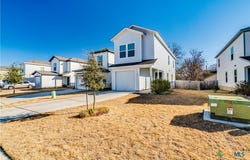 41 Trinity Circle, Lockhart, TX 78644