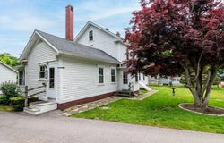 385 Ten Rod Road, North Kingstown, RI 02852
