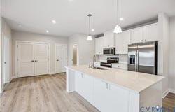 6725  Citory Way Unit#304, Moseley, VA 23120