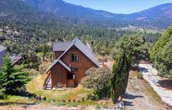 15440 Shasta Way, Pine Mountain Club, CA 93225