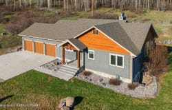 660 BUFFALO DRIVE, Alpine, WY 83128