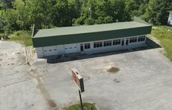3294 South McKee, McKee, KY 40447