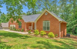 78 Bob Circle, Scottsboro, AL 35769