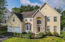2358 Snapdragon Point, East Stroudsburg, PA 18301