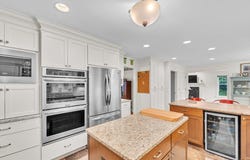 3610 W River Ridge Ct, Mequon, WI 53092