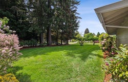7204 44th Avenue NE, Olympia, WA 98516
