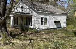 1138 Walkers Chapel Road, Adolphus, KY 42120