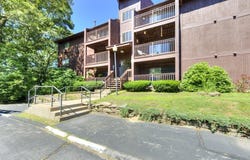 340 Sunderland Road, Worcester, MA 01604