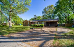 3075 Arnold Street, Milan, TN 38358