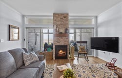 2614 LAKE Street, ALGOMA, WI 54201