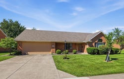 1703 Fox Ridge Drive, Springfield, OH 45503