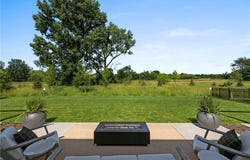 10700 40th Street N, Lake Elmo, MN 55042