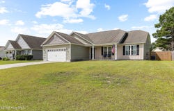 1007 Ponderosa Place, Jacksonville, NC 28546