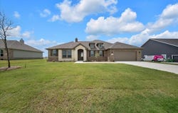 155 Clear Creek Lane, New Fairview, TX 76078