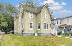 1626 Iranistan Avenue, Bridgeport, CT 06604