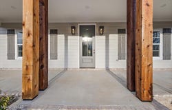 1335 Creekside Lane, Hernando, MS 38632