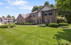 58679 Baugo Crossing, Elkhart, IN 46517-8628