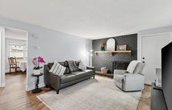 35 Wood Ave, North Andover, MA 01845