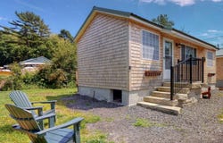 36 Shorebreezes Lane, Kennebunk, ME 04043
