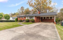 11 swaim Drive, Thomasville, NC 27360