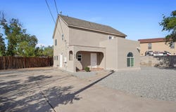 915 KINLEY Avenue NW, Albuquerque, NM 87104