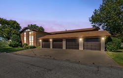 4112 192nd Court, Country Club Hills, IL 60478