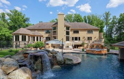 6 Bordens Brook Way, Holmdel, NJ 07733