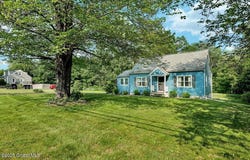 34 Troy Road, East Greenbush, NY 12061