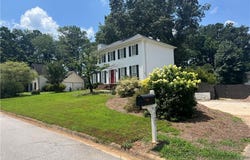 1725 Spindle Top Court SW, Lilburn, GA 30047