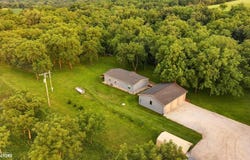 2382 HWY 44, Guthrie Center, IA 50115
