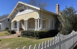 3646 Church St, Slaughter, LA 70777