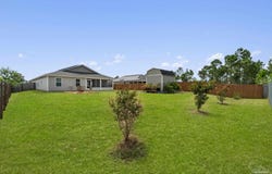 2440 Spur Ln, Gulf Breeze, FL 32563