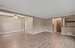 117 S Division Street, Mankato, MN 56001
