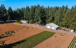 25220 S SPRINGWATER RD, Estacada, OR 97023