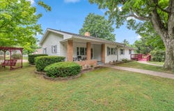 5681 Ogden Street, Osseo, MI 49266
