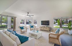815 W Boynton Beach Boulevard, Boynton Beach, FL 33426