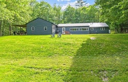 84 Sandy Point Road, Vassalboro, ME 04989