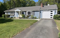 31 Acorn Road, East Dennis, MA 02641