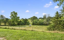 2209 State Highway Dd, Marshfield, MO 65706