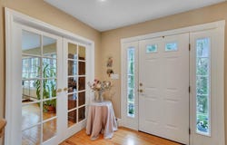 3 Standish Place, Smithtown, NY 11787
