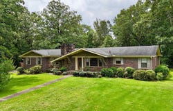 1555 Bexar Avenue W, Hamilton, AL 35570