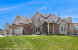 12714 Ospreys Way, DeWitt, MI 48820