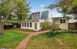 3 AMISS Avenue, LURAY, VA 22835