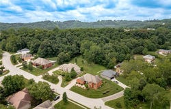 311 Wooded Valley Drive, New Albany, IN 47150
